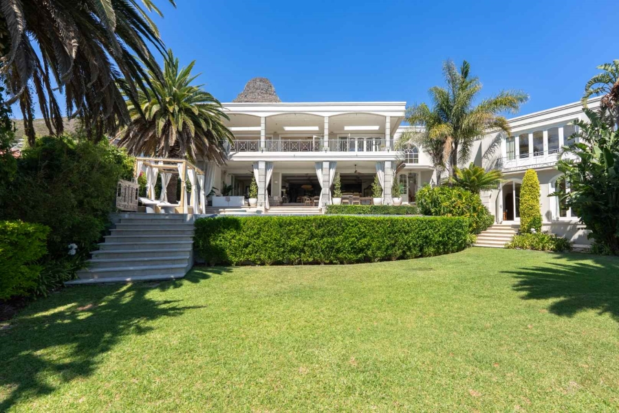 5 Bedroom Property for Sale in Fresnaye Western Cape